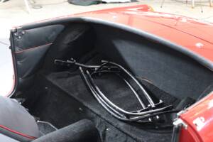 Image 41/49 of MG MGB (1966)
