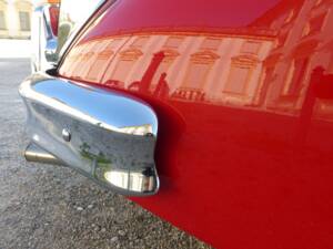 Image 45/174 of Jaguar XK 150 3.4 S OTS (1958)