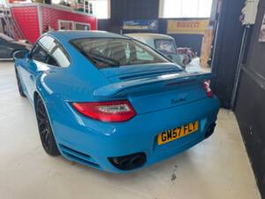 Imagen 12/18 de Porsche 911 Turbo (2007)