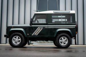 Bild 24/41 von Land Rover Defender 90 (1995)