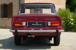 Immagine 8/50 di Alfa Romeo Giulia Nuova Super 1300 (1974)