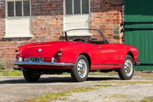 Image 4/46 of Alfa Romeo 2000 Spider (1960)