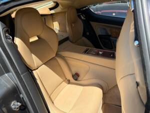 Bild 20/37 von Aston Martin Rapide (2010)