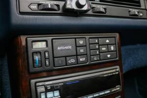 Bild 20/84 von Mercedes-Benz SL 320 (1996)
