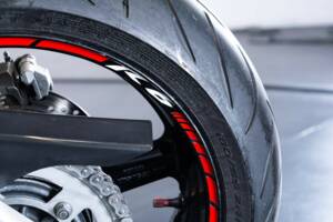 Image 14/49 of Yamaha YZF 600 R6 (1999)