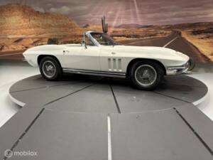 Image 9/50 of Chevrolet Corvette Sting Ray Convertible (1965)