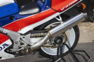 Image 49/50 of Honda VFR 750R RC 30 (1989)