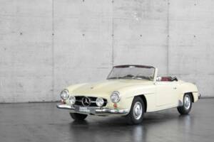 Image 4/50 de Mercedes-Benz 190 SL (1960)