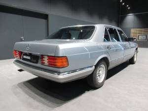 Bild 5/19 von Mercedes-Benz 380 SEL (1981)