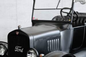 Bild 32/39 von Ford Model T Runabout (1924)