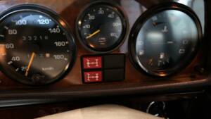 Bild 9/26 von Mercedes-Benz 250 GD (lang) (1989)