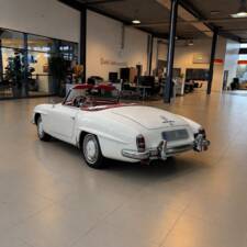 Image 2/25 of Mercedes-Benz 190 SL (1958)