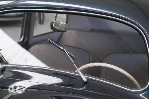 Image 17/24 of Volkswagen Beetle 1200 Standard &quot;Oval&quot; (1953)