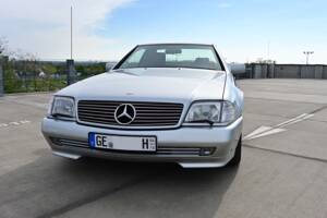 Image 2/18 de Mercedes-Benz SL 320 (1993)