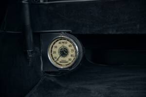 Image 22/30 of Mercedes-Benz 280 SE 3,5 (1969)