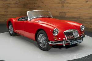 Image 1/8 of MG MGA 1600 (1960)