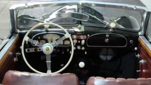 Image 6/33 de BMW 327 (1940)