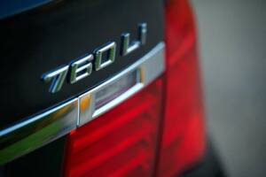 Image 23/50 de BMW 760Li (2011)