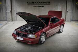Bild 31/99 von Mercedes-Benz SL 320 (1995)