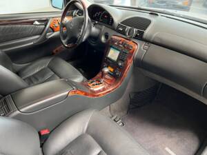 Bild 12/28 von Mercedes-Benz CL 55 AMG (2002)