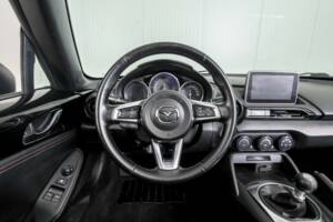 Imagen 7/50 de Mazda MX-5 1.5 (2016)