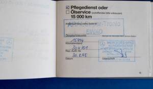 Image 61/171 of Mercedes-Benz E 220 (1994)
