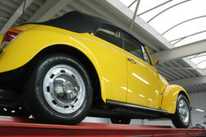 Image 40/50 of Volkswagen Coccinelle 1303 (1976)