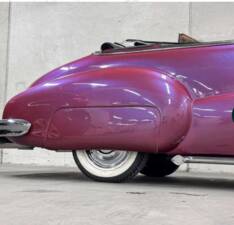 Bild 20/89 von Buick 50 Super Convertible (1947)