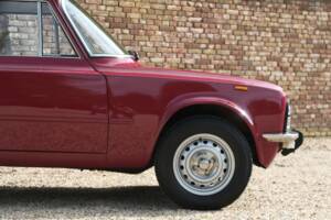 Immagine 43/50 di Alfa Romeo Giulia Nuova Super 1300 (1975)