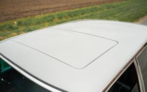 Image 32/50 of Mercedes-Benz 300 SEL 6.3 (1970)