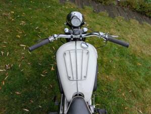 Image 10/21 de Triumph DUMMY (1956)