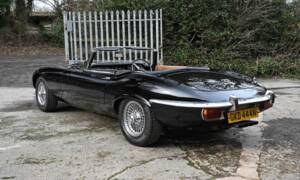 Bild 3/50 von Jaguar E-Type V12 (1974)
