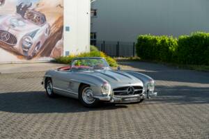 Image 1/43 of Mercedes-Benz 300 SL Roadster (1958)