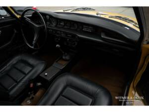 Image 37/50 of Volvo 1800 ES (1972)