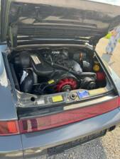 Bild 9/20 von Porsche 911 Carrera 4 (1990)