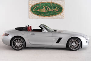 Image 13/48 of Mercedes-Benz SLS AMG Roadster (2012)