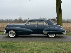 Image 7/24 of Cadillac 62 Sedan (1947)