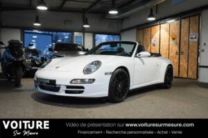 Image 1/29 of Porsche 911 Carrera 4S (2006)