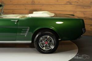 Image 8/8 of Ford Mustang 289 (1966)