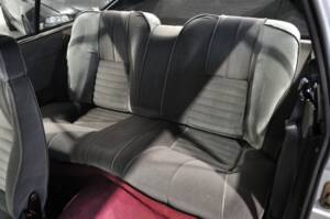 Bild 16/25 von Alfa Romeo Alfetta GTV 2.0 L (1980)