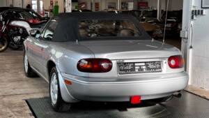 Image 9/48 de Mazda MX-5 1.6 (1900)