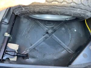 Image 92/100 of Mercedes-Benz 500 SEL (1983)