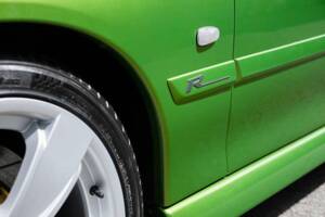 Image 37/45 of Holden LSV R300 (2002)