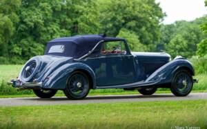 Image 53/59 of Bentley 4 1/4 Litre (1936)