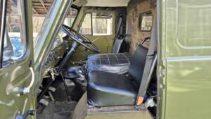 Image 19/51 of UAZ 3741 (1991)
