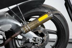 Bild 23/50 von Aprilia DUMMY (1999)