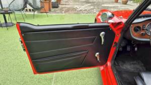 Immagine 26/81 di Triumph TR 6 (1973)