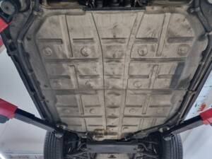 Image 41/43 of Porsche 911 Carrera 3.2 (1985)