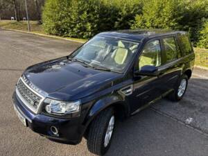 Image 19/50 of Land Rover Freelander TD4 (2015)