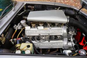 Afbeelding 41/50 van Aston Martin V8 (1974)